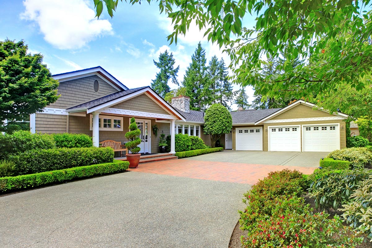 Roseville property beautiful garden driveway